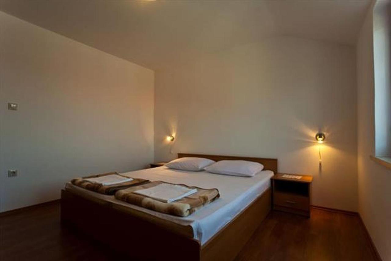 Apartments Katic Vantacici Exterior foto